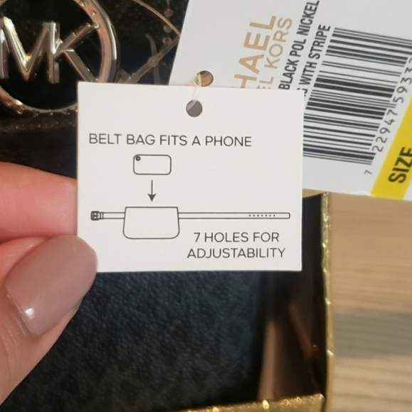 NWT Michael Kors Adjustable Belt Bag L-XL FITS A PHONE Black Gray white - Picture 3 of 6